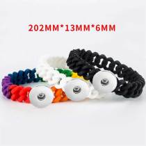 1 snap button bracelet  Silicone Rainbow fit 18-20mm snaps