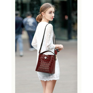 Autumn and winter new trendy patent leather ladies bag wild fashion one-shoulder diagonal bag bright leather bucket bag fit 18mm snap button jewelry