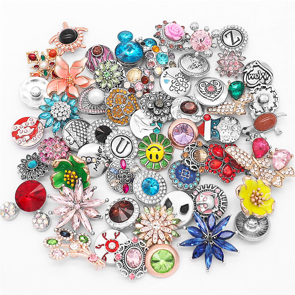 Randomised Button 20pcs set of mixed Color randomised 20MM High quality alloy rhinestones ...