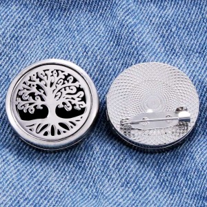 Perfume essential oil diffuser tree brooch personality hollowed out aromatherapy clothing accessories brooch