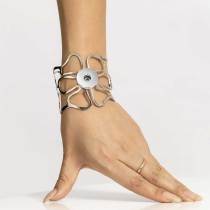 20MM Metal Personalized Hollow out Geometric Flower Bracelet Snaps button jewelry wholesale