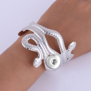 20MM Metal Personality Punk Exaggerated Snake Hollow Open Wide Bracelet Snaps button jewelry wholesale