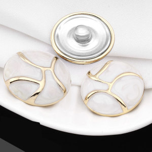 20MM The metal is round beautiful snap button charms
