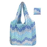 Foldable shopping bag and carry it hand in hand