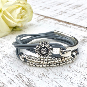Daisy Bracelet Irregular Splice Flower Leather Rope Bracelet