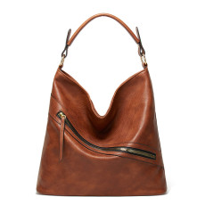 Oblique cross bucket leather shoulder bag with leather foreskin, large capacity portable shopping bag