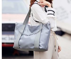 Leather Large Capacity Shoulder Bag Tote Bag