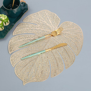 38CM Hollow Leaf dandelion dining mat PVC gilded insulation dining mat Western dining mat