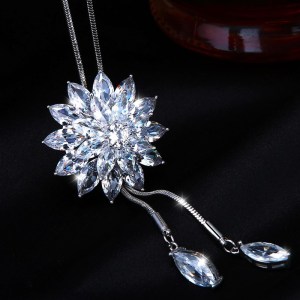 Crystal Diamond Snowflake Long Necklace