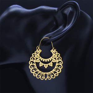 Stainless steel hollow pattern earrings