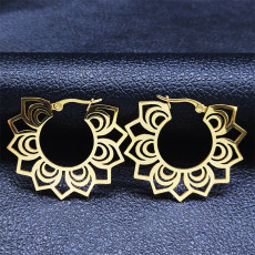 Stainless steel hollow pattern earrings