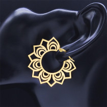 Stainless steel hollow pattern earrings