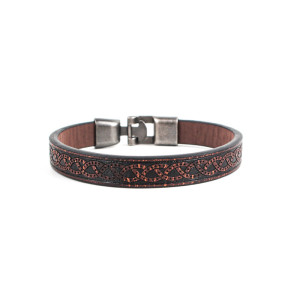 Minimalist patterned leather bracelet