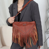 Riveted soft skin tassel bag, single shoulder diagonal span bag