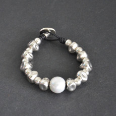 Vintage alloy pearl leather handmade beaded bracelet
