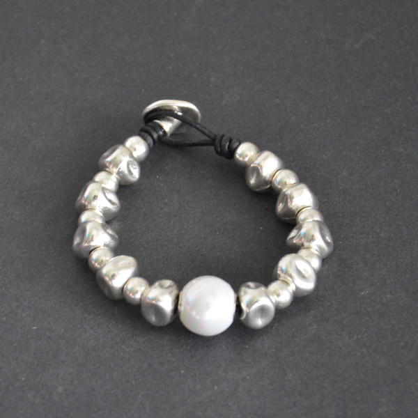 Vintage alloy pearl leather handmade beaded bracelet
