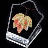 Natural crystal agate Canadian maple leaf necklace
