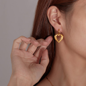 Stainless steel Love Wing Earrings