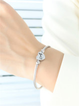 26 letter stainless steel bracelet titanium steel love letter bracelet open ladies Silver bracelet