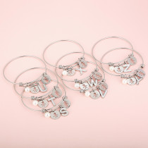 Mother's Day Love 26 Letter Stainless Steel Shell Bracelet
