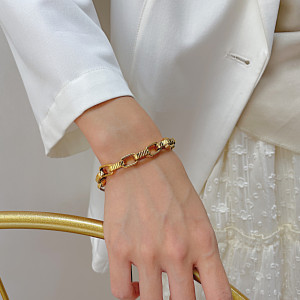 Stainless steel bracelet