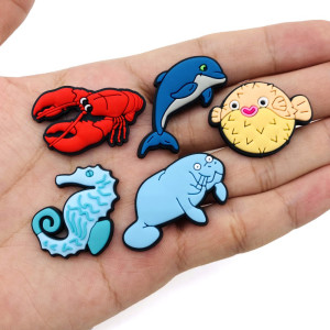 Cute marine animal seahorse Cartoon Cute Sanrio Anime Cartoon Kid junior style silicone bracelet  PVC luminous cartoon accessories creative Cartoon