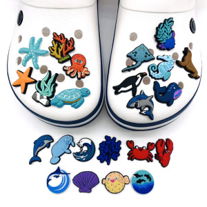 Cute marine animal seahorse Cartoon Cute Sanrio Anime Cartoon Kid junior style silicone bracelet  PVC luminous cartoon accessories creative Cartoon
