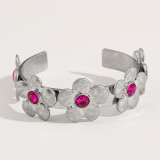 Flower opening alloy bracelet