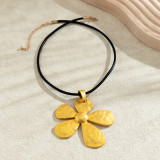 Fashion Metal Liquid Flower Necklace