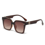 Fashionable sunglasses, UV resistant sunglasses