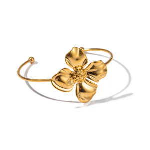 Stainless steel flower bracelet