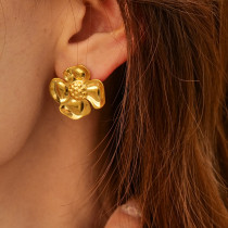 Stainless steel flower earrings