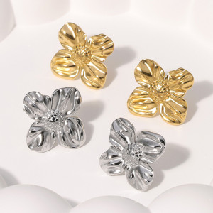 Stainless steel flower earrings