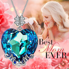 Lucky Clover Crystal Necklace Love Pendant Mother's Day Gift