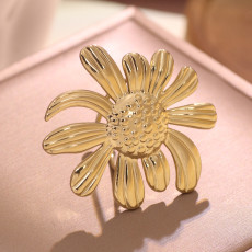 Stainless steel sunflower  ring  Mother’s Day