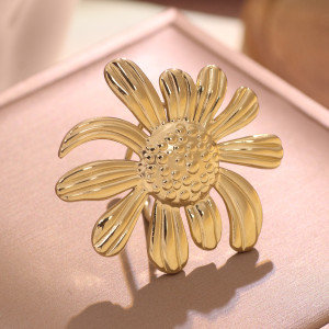 Stainless steel sunflower  ring  Mother’s Day