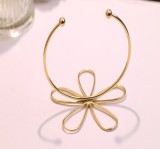 Stainless steel open flower bracelet