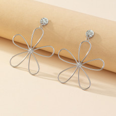 Stainless steel flower earrings
