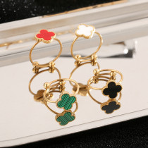 Stainless steel clover ring