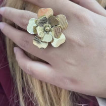 Stainless steel flower ring