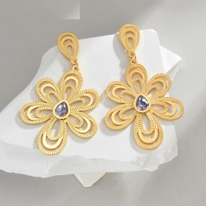 Stainless steel flower earrings