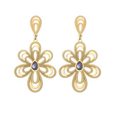 Stainless steel flower earrings