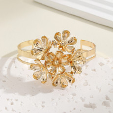 Alloy Flower Open Bracelet