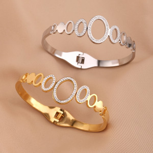 Stainless steel round hollow diamond inlaid bracelet