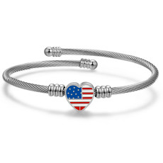 Stainless steel woven American flag love bracelet