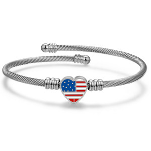 Stainless steel woven American flag love bracelet
