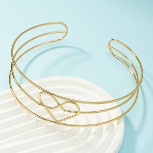 Metal Love Collar Necklace
