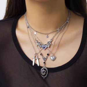 Halloween Dark Punk Love Wings Pendant Star Necklace