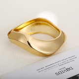Irregular personalized metal bracelet