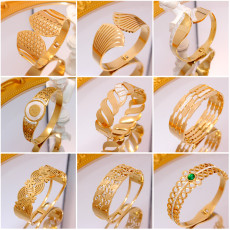 Stainless steel hollow patterned rhinestone bracelet